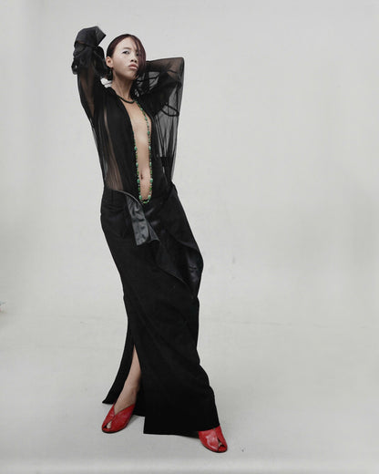 UNSTABLE SKIRT