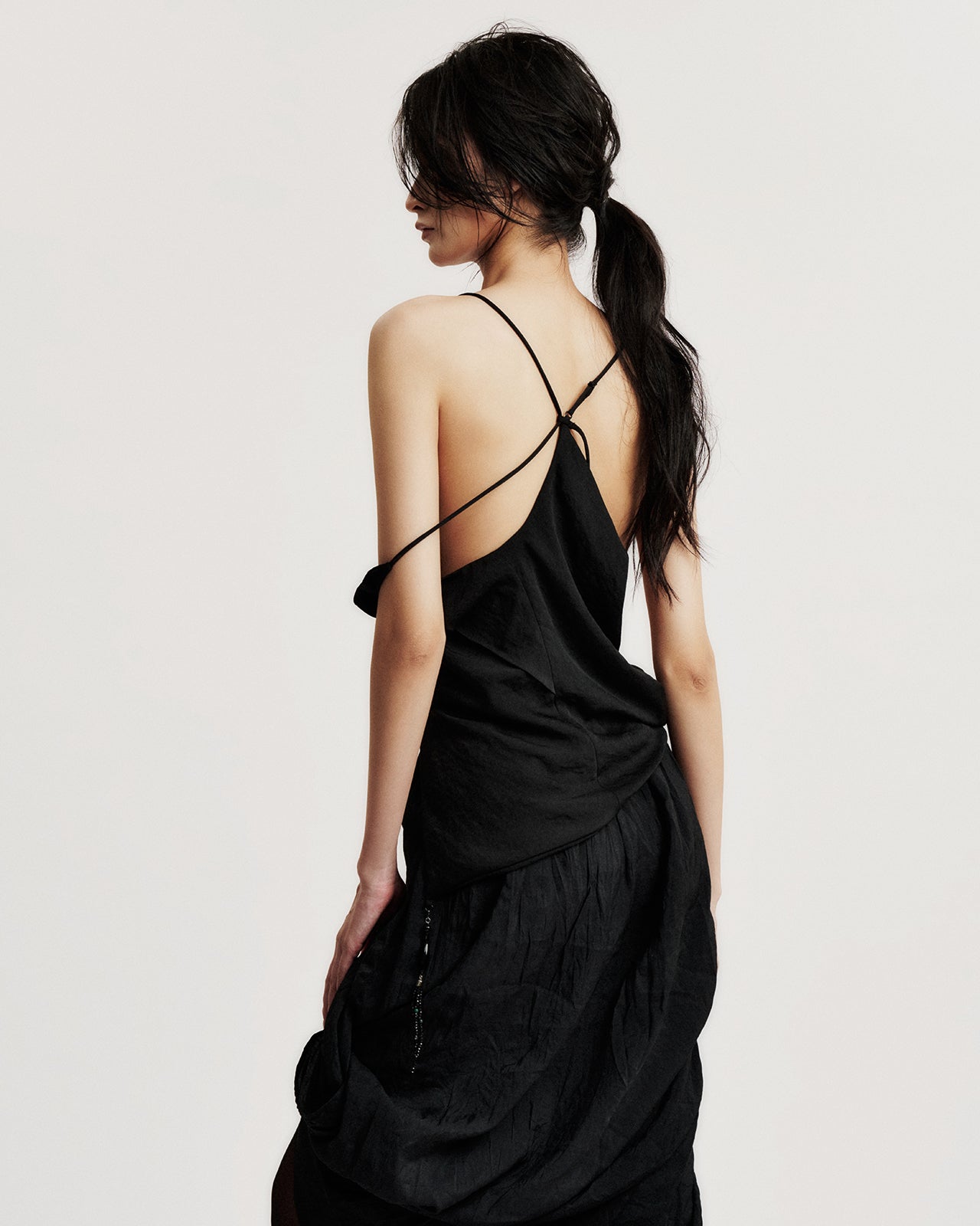 JASMINE NOIR STRAPTOP