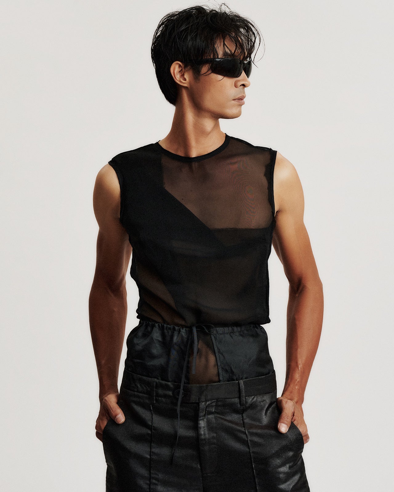 SACROPHINE TANKTOP