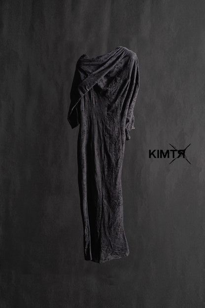 DROPPED SHOULDER VELVET DRESS